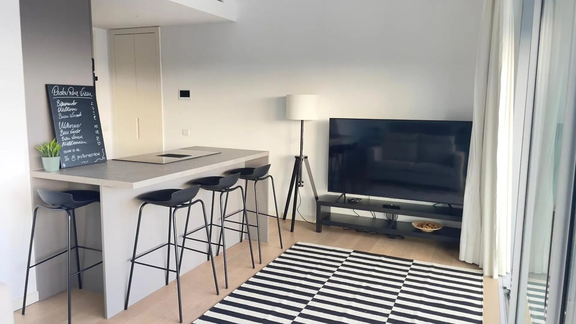 Prv Lisbon By Lysm Group 아파트